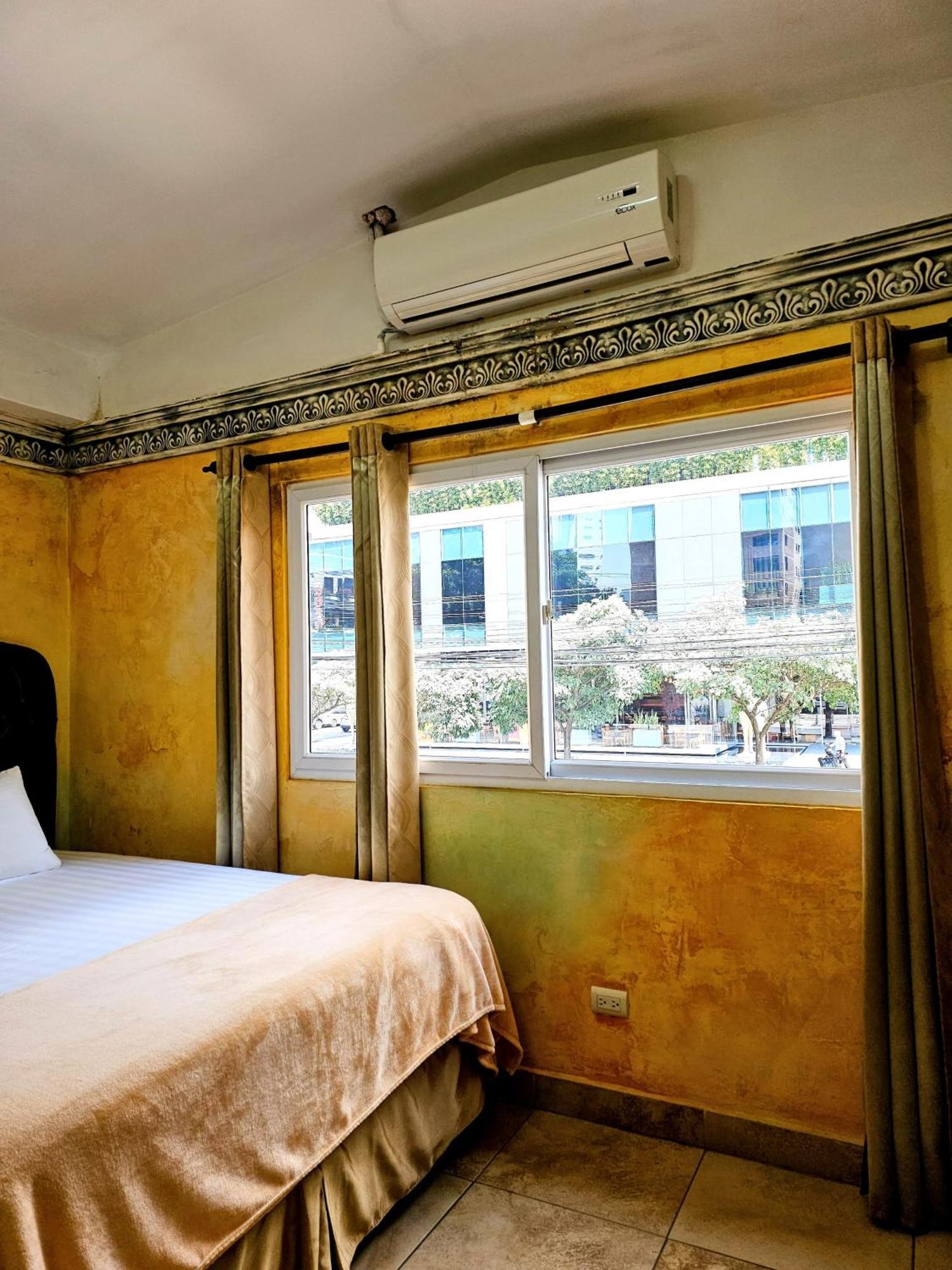 Antigua Inn Hotel Guatemala City Eksteriør bilde