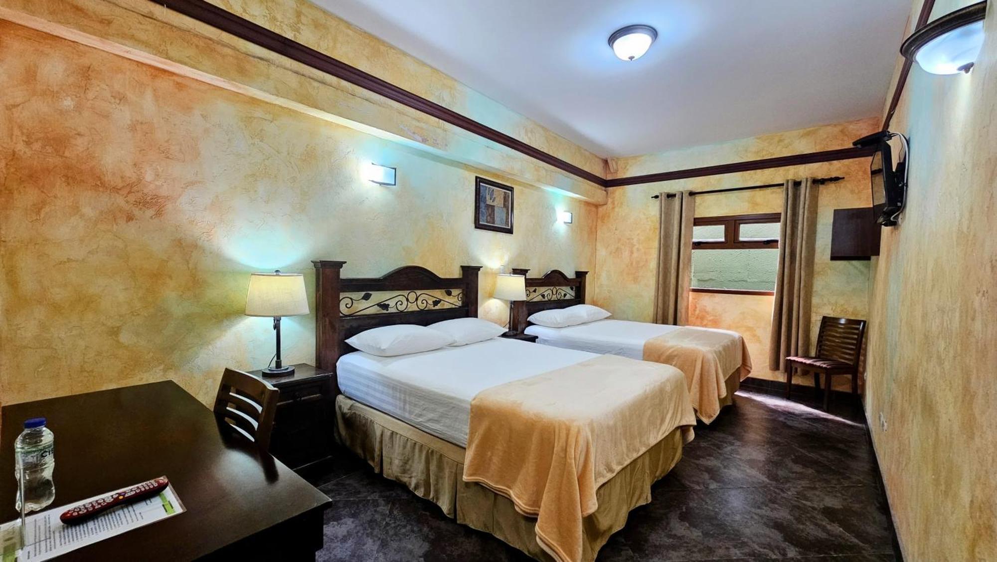 Antigua Inn Hotel Guatemala City Eksteriør bilde