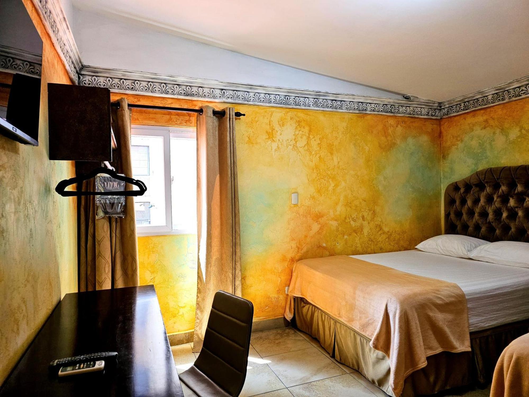 Antigua Inn Hotel Guatemala City Eksteriør bilde